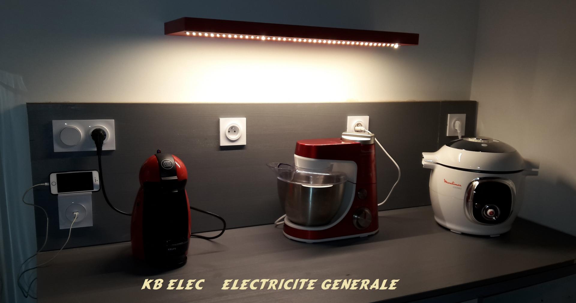 Prise installation electromenager machine a laver seche linge four vente electromenager intervention electricite economie energie led lampes ampoule cuisine lave vaisselle hotte cu